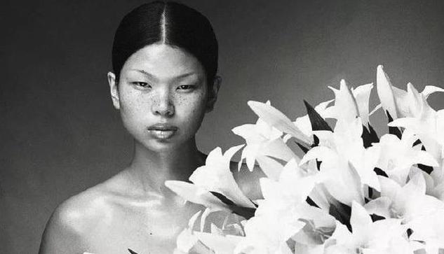 麻子草莓雀斑脸，欧阳娜娜祖儿示范小麻子如何从时尚毒药变新宠？