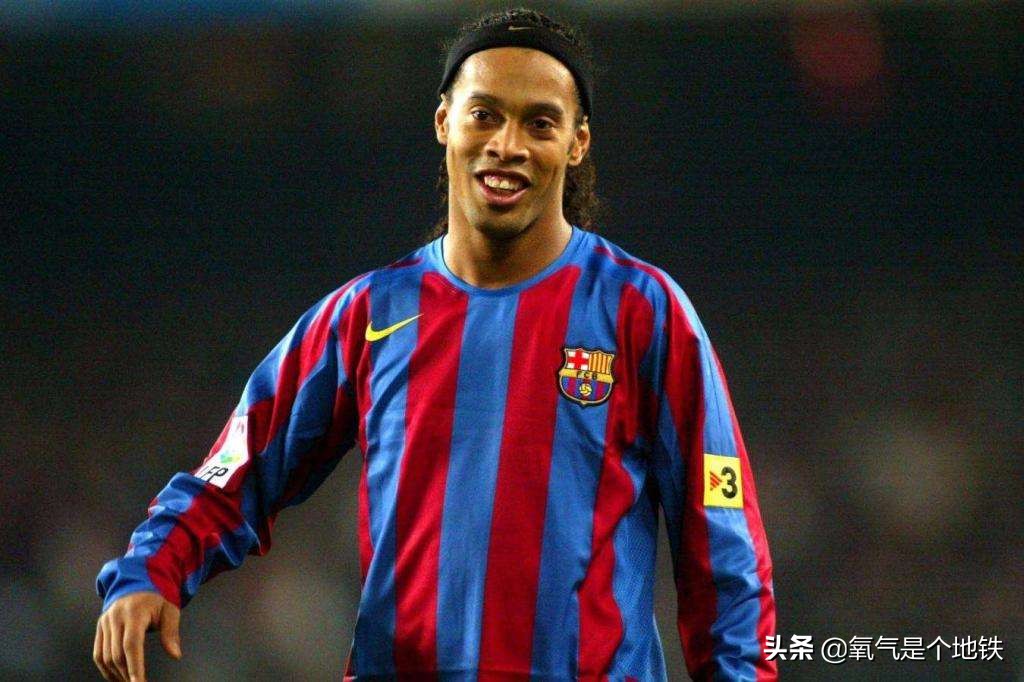 小罗律师谈梅西,小罗评价梅西和c罗谁更好