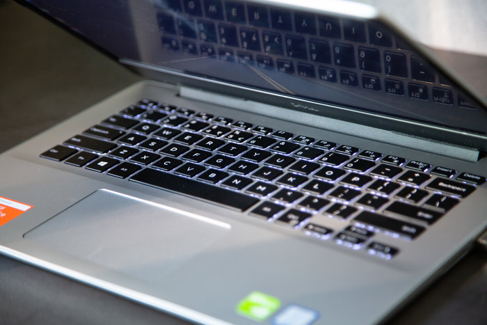 酷睿i7-8550u处理器属于什么水平,联想英特尔酷睿8代i7-8565u