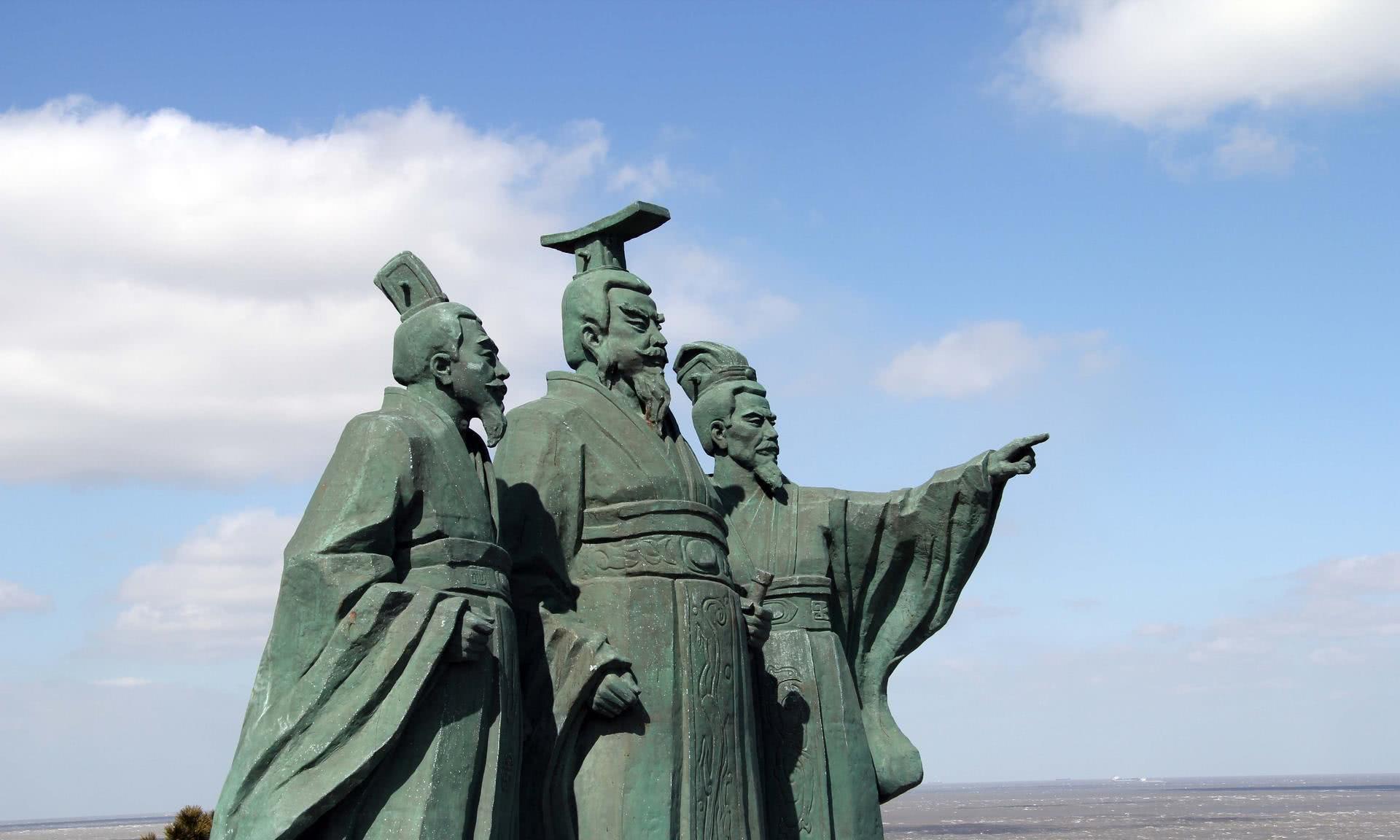 咬文嚼字：成语“咄咄怪事”中，“咄”字怎么读，是什么意思？