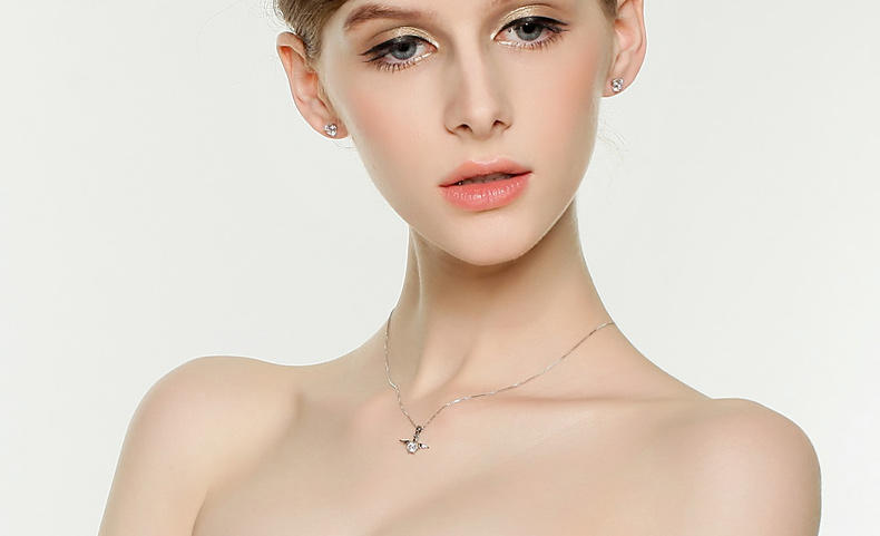 仙女们夏天必备的天使项链，你入手了吗？