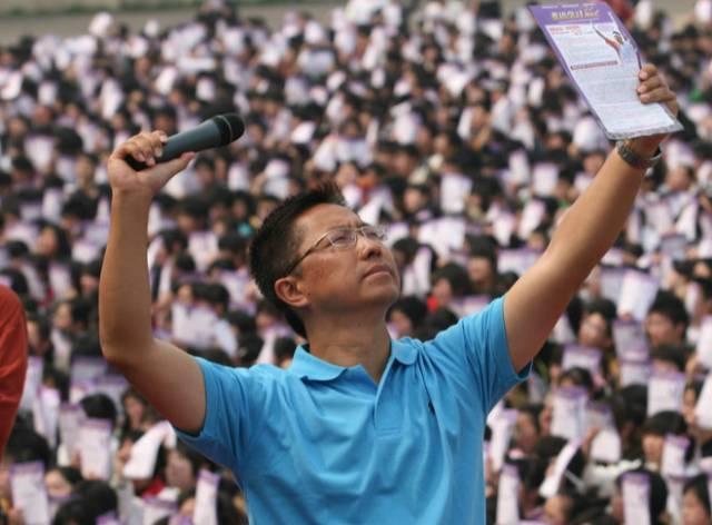 男孩不会英语如何学习,老师说孩子英语基础不好