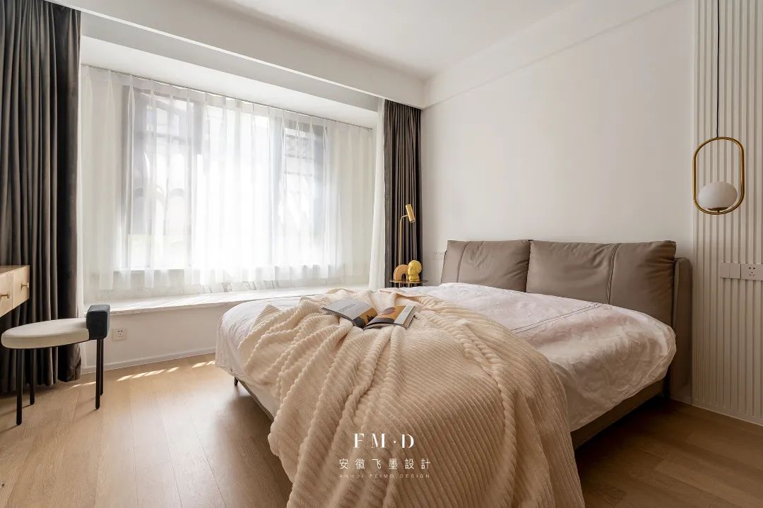 献上一份窗帘选购攻略,样式、材质、安装一个不缺,记得收藏