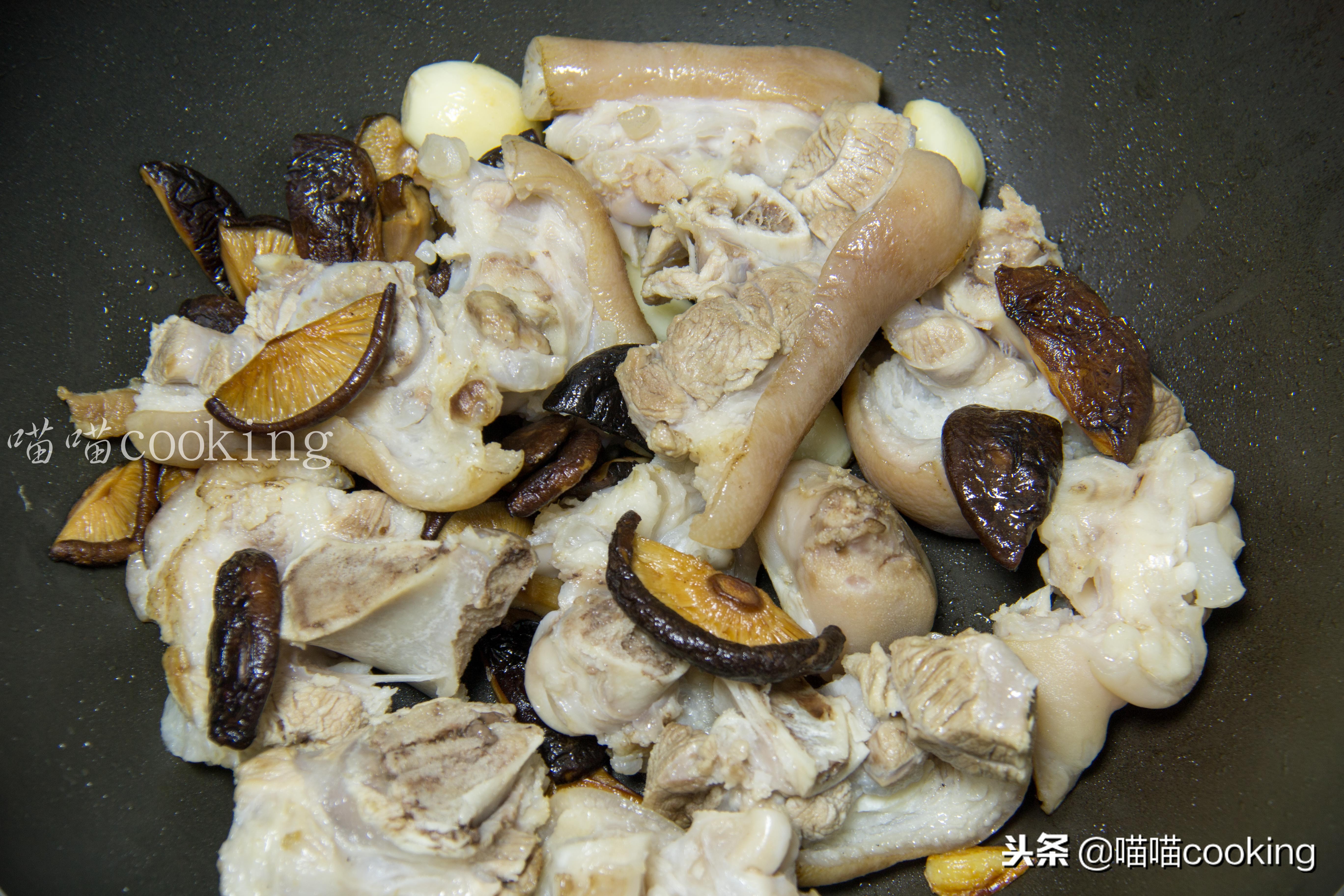 炖猪蹄筋道,怎样炖猪蹄好吃软烂q弹