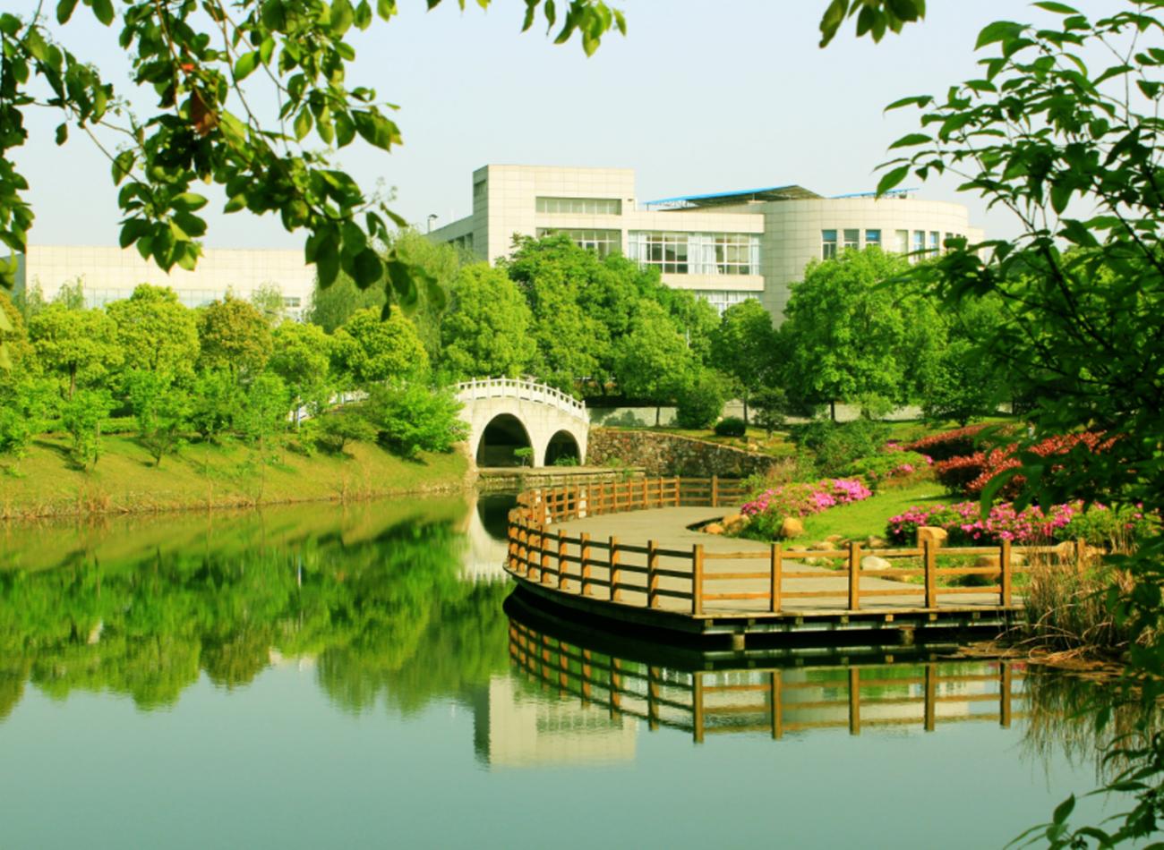 2021年高考二本最低录取分数,2021年高考一本最低投档线