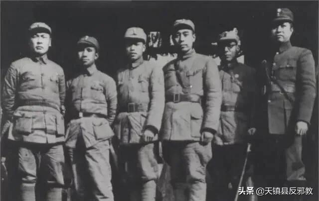 皖南事变中，项英为何一再推迟北上？毛主席一席话道出真相