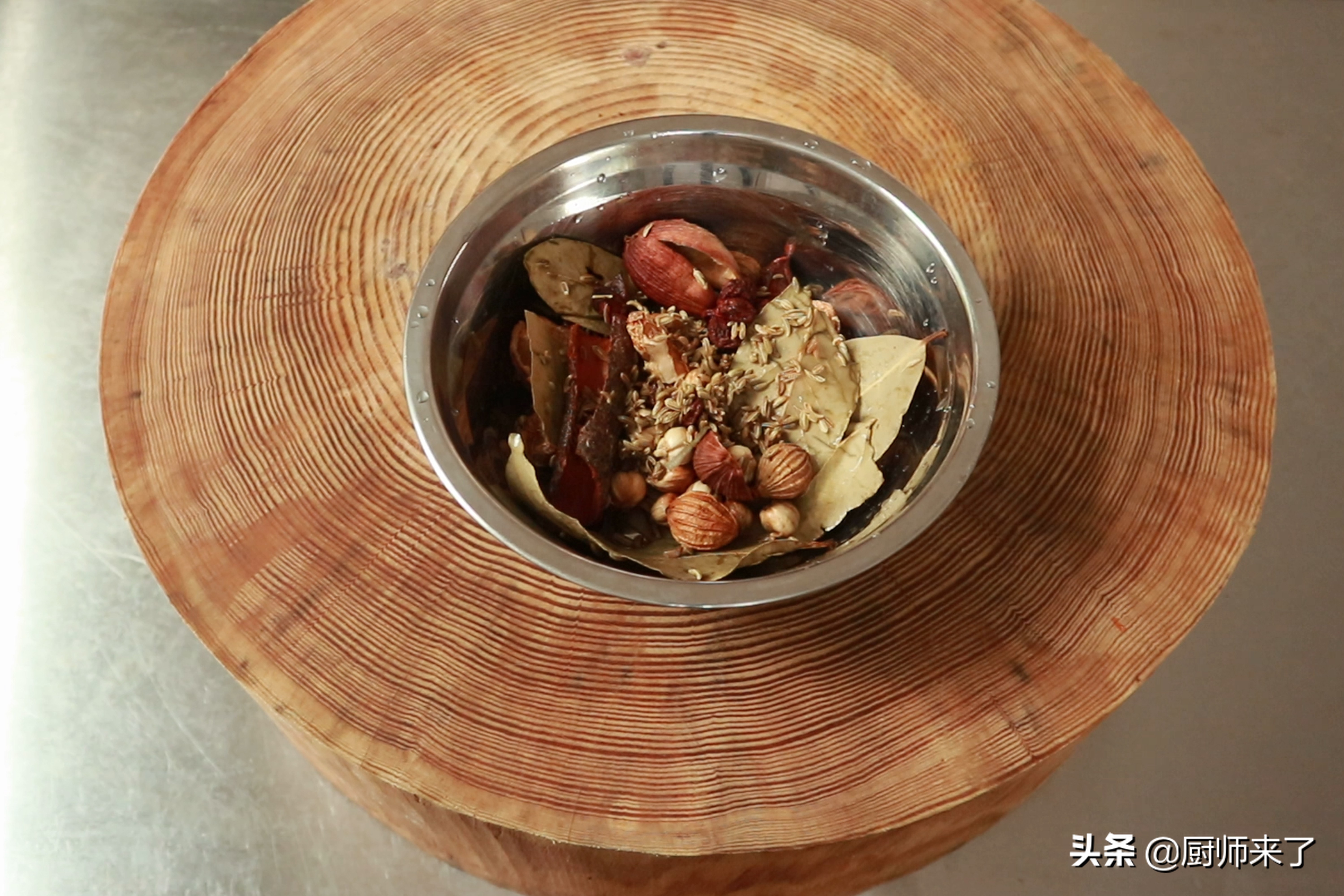 火锅底料冷串串做法和配方,火锅店麻辣火锅底料制作