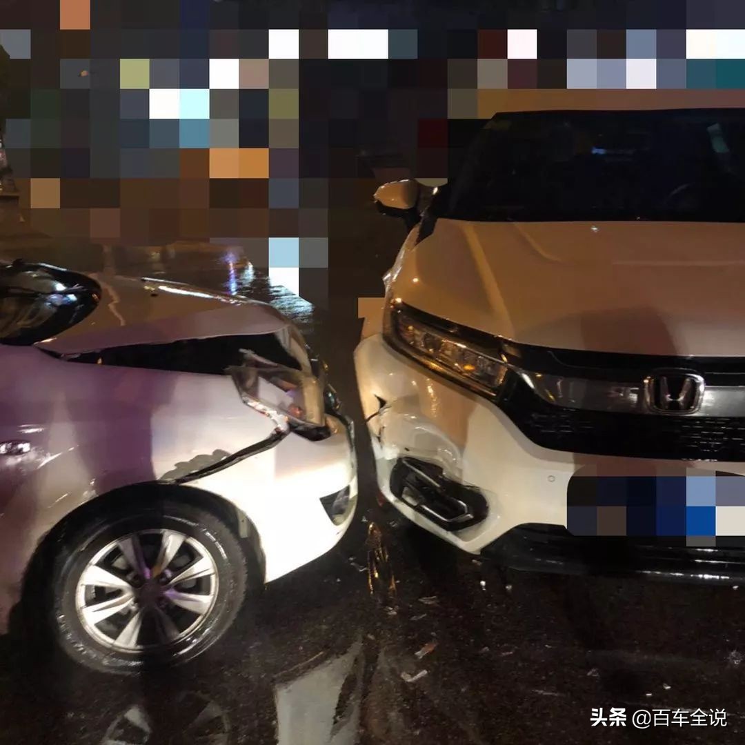 开车上路遇到碰擦事故怎么办？教你一招快速处理的方法