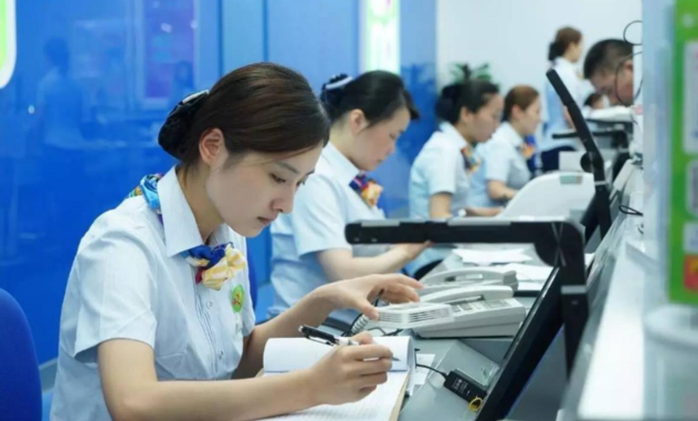 现在还有人用短信聊天吗,还有人用短信聊天吗