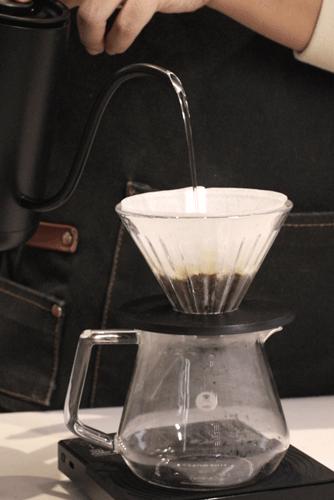 9.9鍏冨枬鑼跺枬鍜栧暋,9.9鍏冨枬鍠滆尪