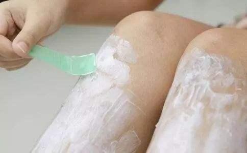 女星长胡子是怎样一种体验？颖宝俏皮，孙俪搞笑，baby丑哭了