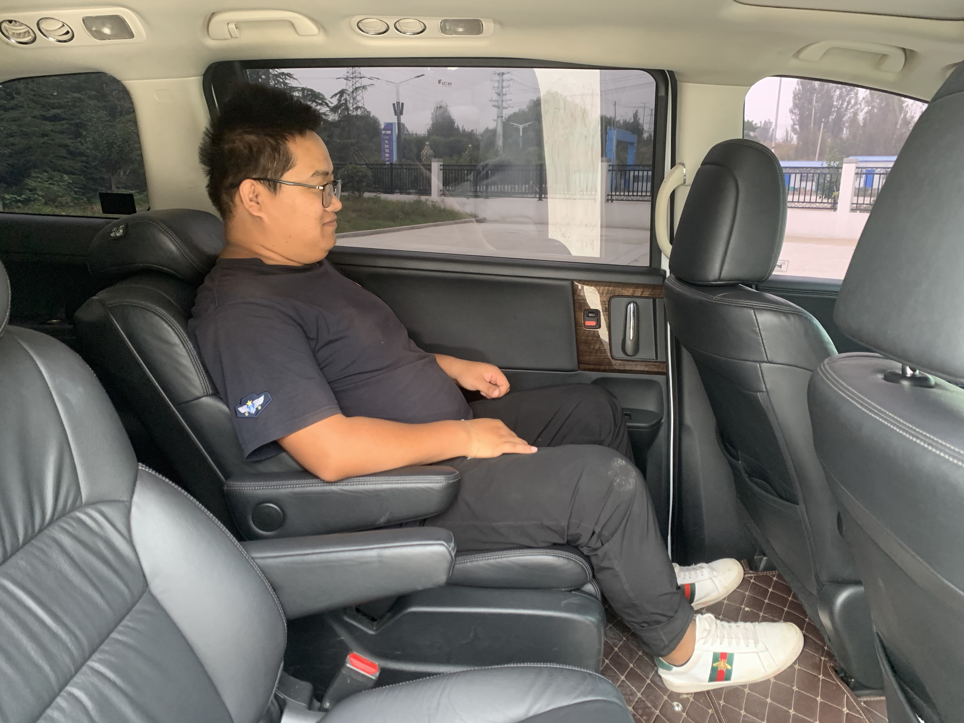 6年奥德赛可以卖多少钱,6年的本田奥德赛还能卖多少钱