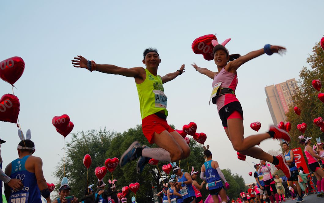 马拉松训练计划2小时10分,全程马拉松训练计划16周