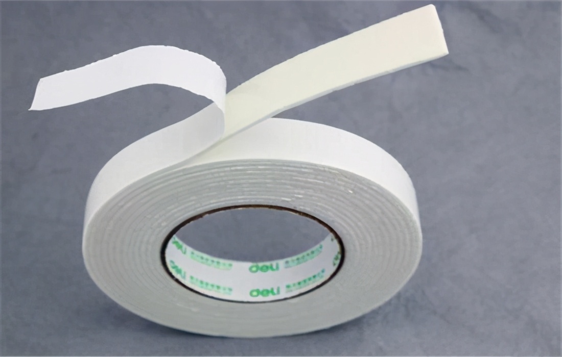 怎样清除玻璃上的双面胶痕迹,如何清除双面胶粘贴后留下的痕迹