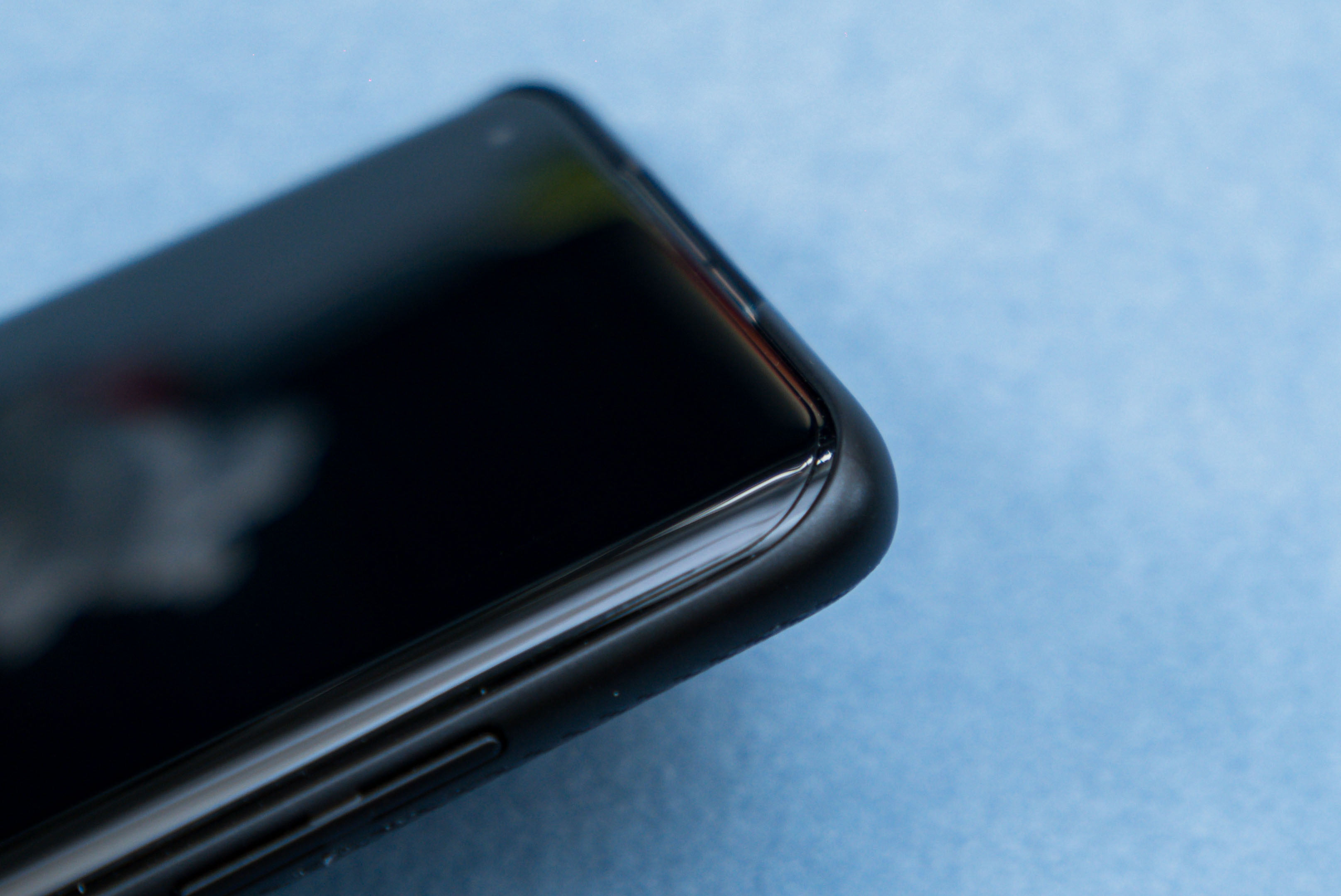 自己贴手机钢化贴膜的方法,钢化玻璃手机贴膜教程