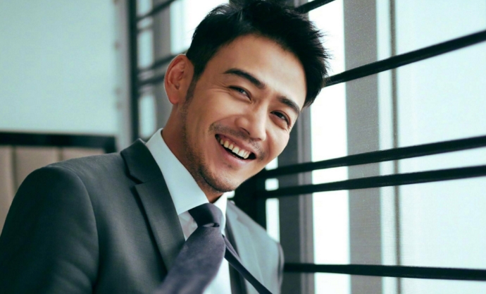 杨烁被曝索要高价片酬,表面上憨厚老实的人出轨