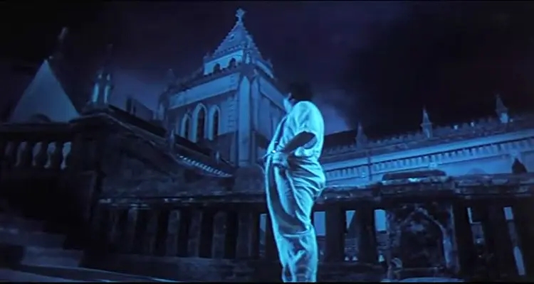 四部最恐怖的电影有山村老尸,必看10部恐怖电影山村老尸