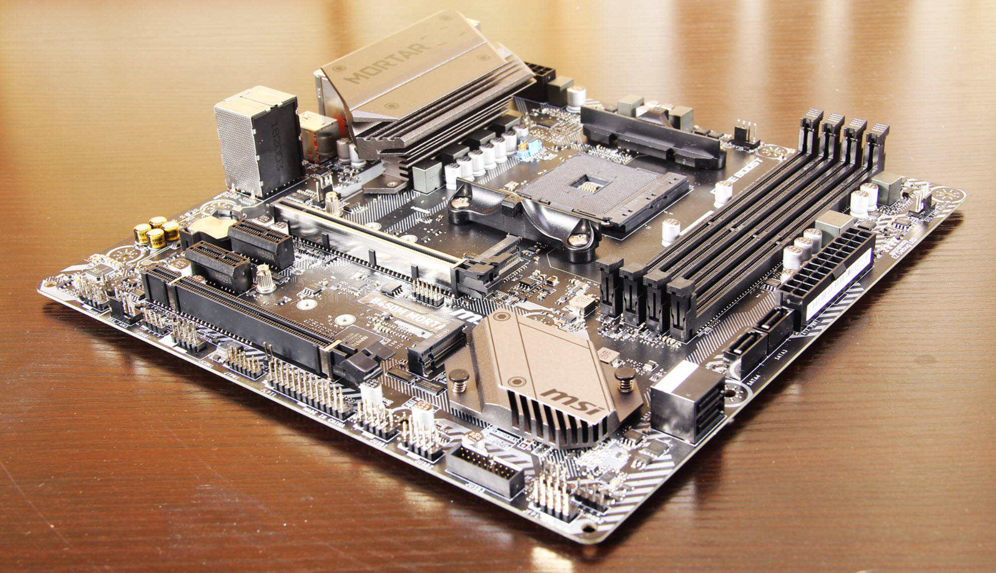 今年装机就它吧!战力最强的CPU无疑是AMD的三代锐龙R5-3600