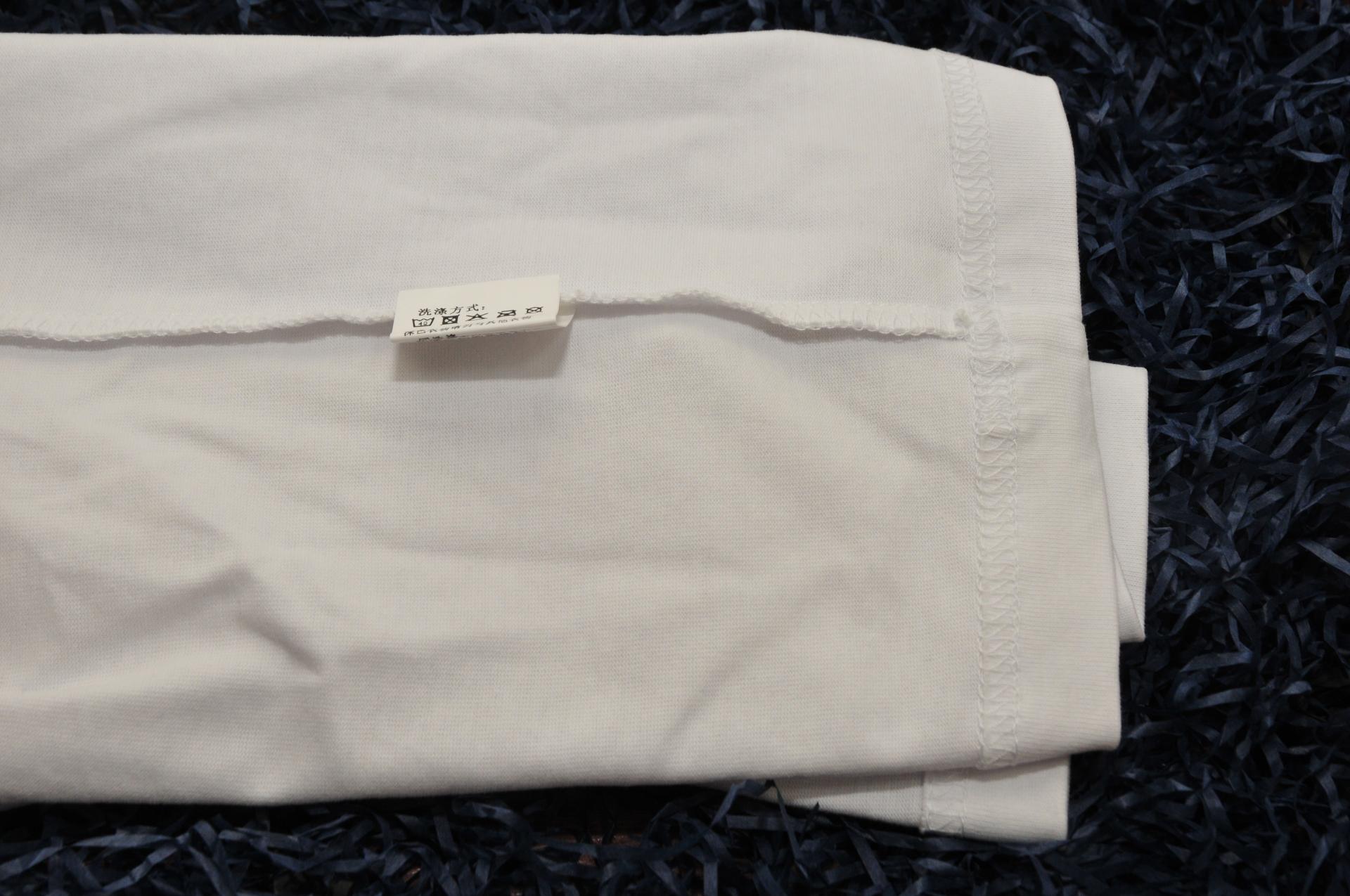 怎么选择经典百搭版型好的t恤,t恤的选择与搭配