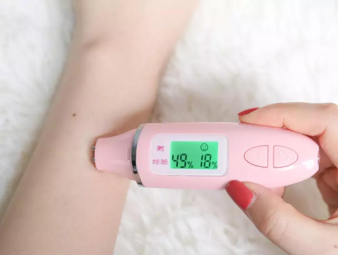 粉底液真实测评网红第一,网红粉底液真实测评