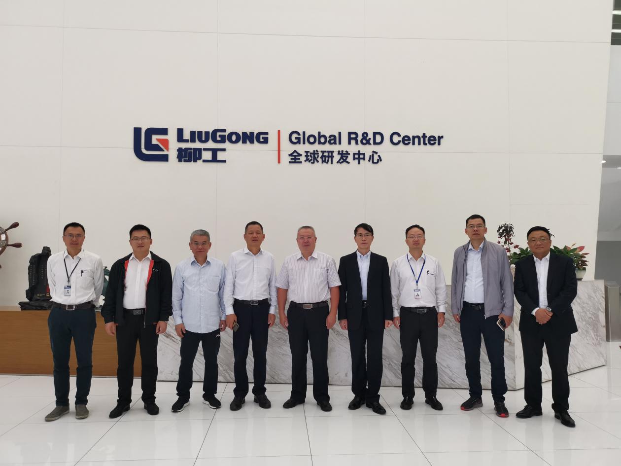 中植企业集团一行来我市考察调研,中租联机械