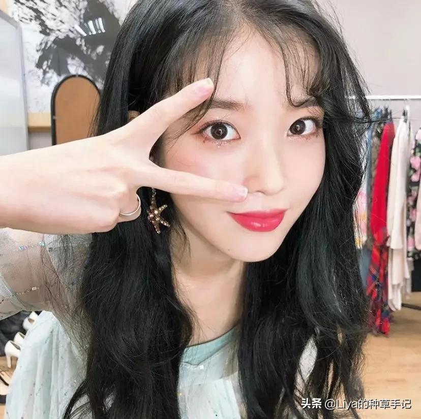 怎么不剪刘海却能拥有好看的刘海,不剪一次齐刘海不知道有多丑