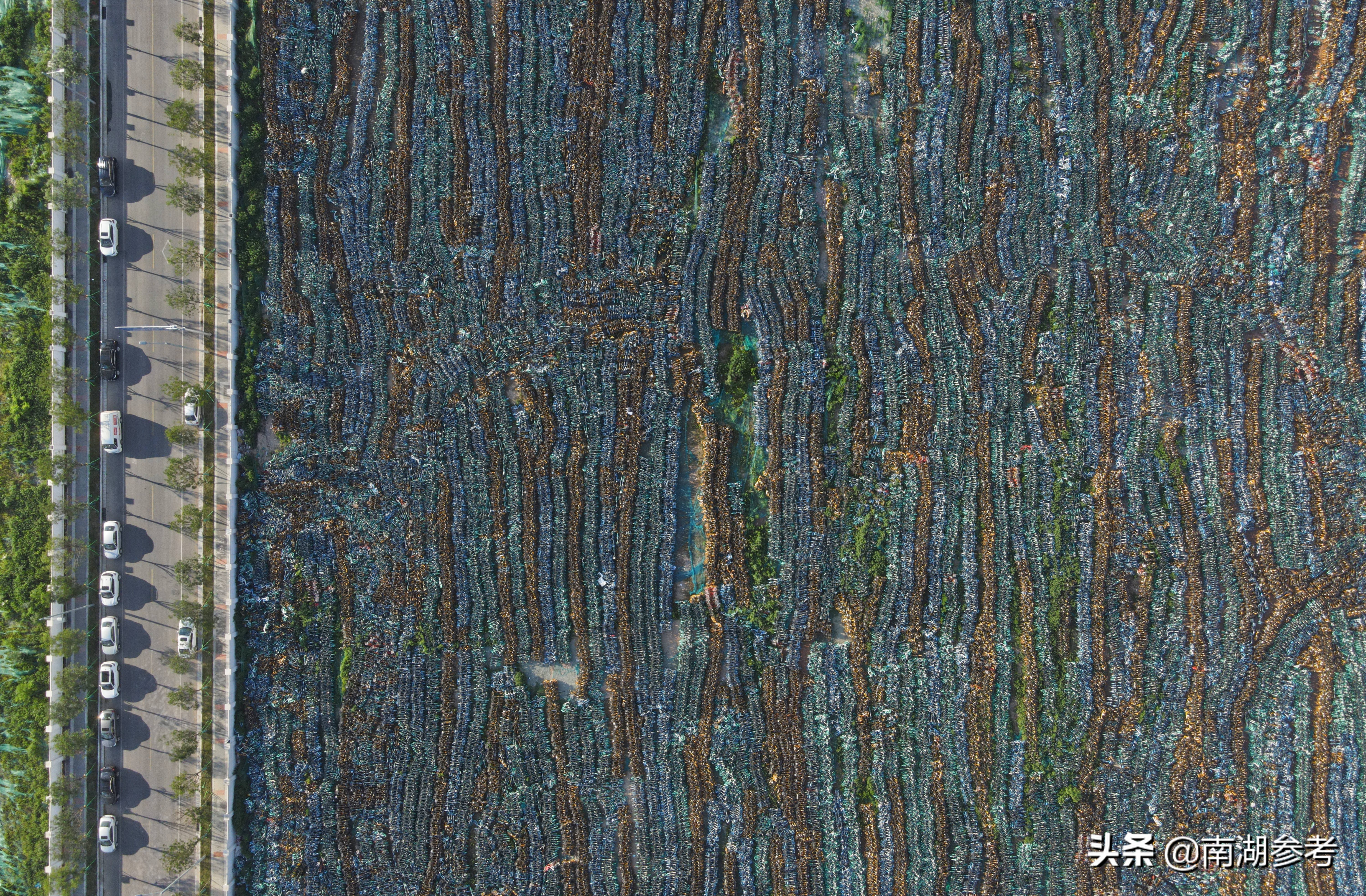 西安共享单车坟场,几十万辆共享单车坟场