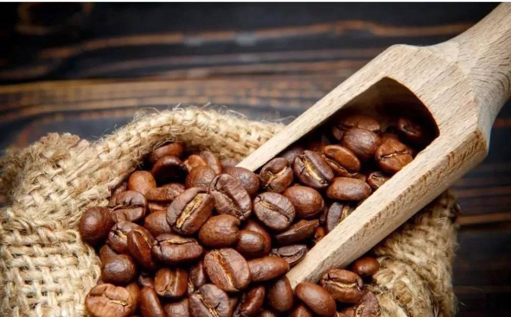 拿铁咖啡美式咖啡卡布奇诺,摩卡拿铁卡布奇诺咖啡的三重奏