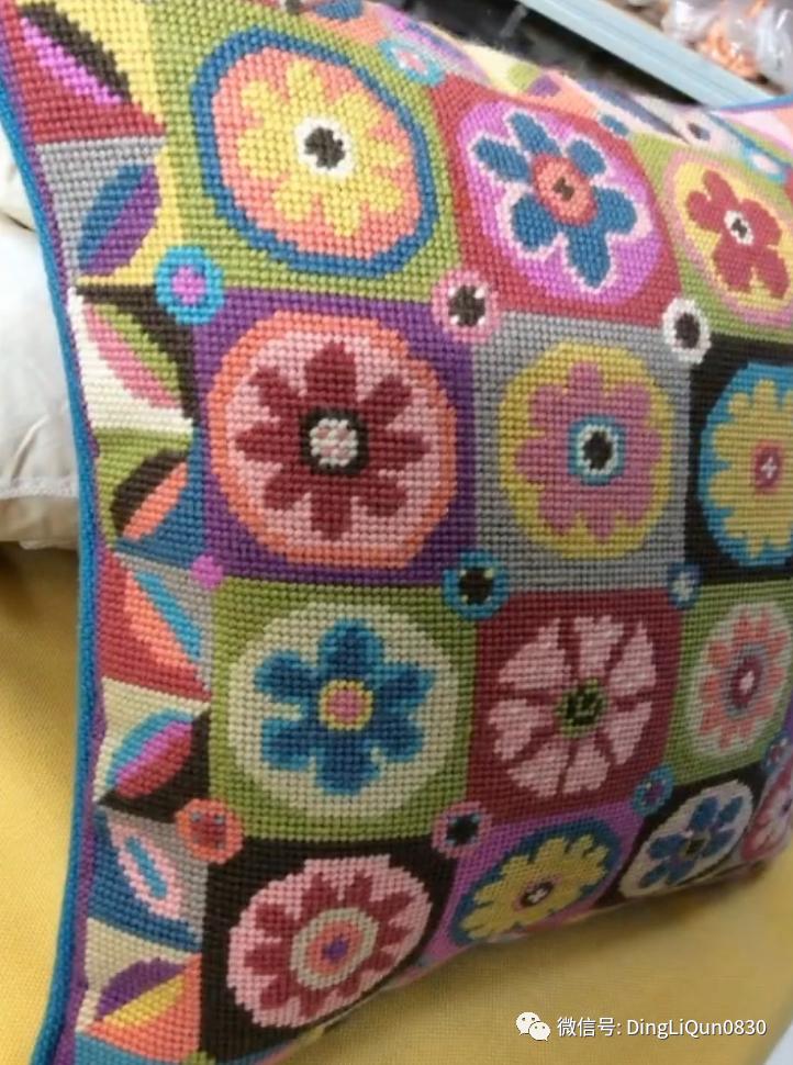 绣好的十字绣抱枕,十字绣新款圆形抱枕图案大全