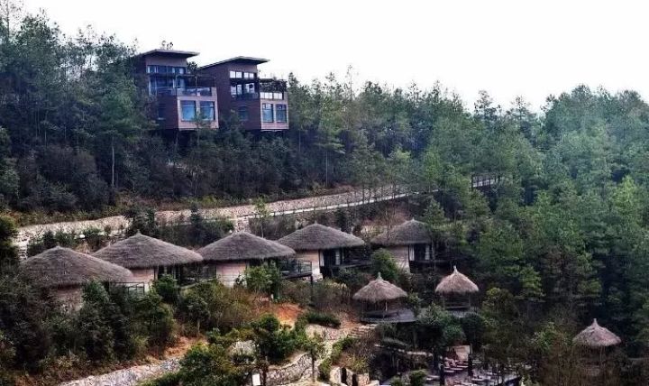 写文章从裸心乡到裸心谷,深度解读中国野奢度假头牌项目:裸心谷