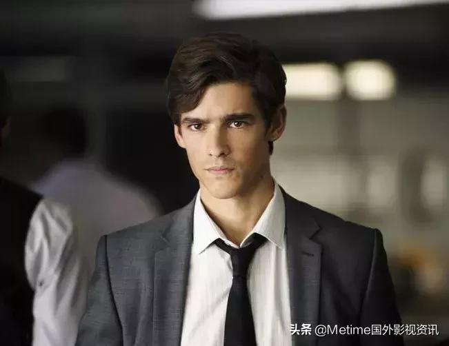 泰坦dc第一季,最新美剧泰坦