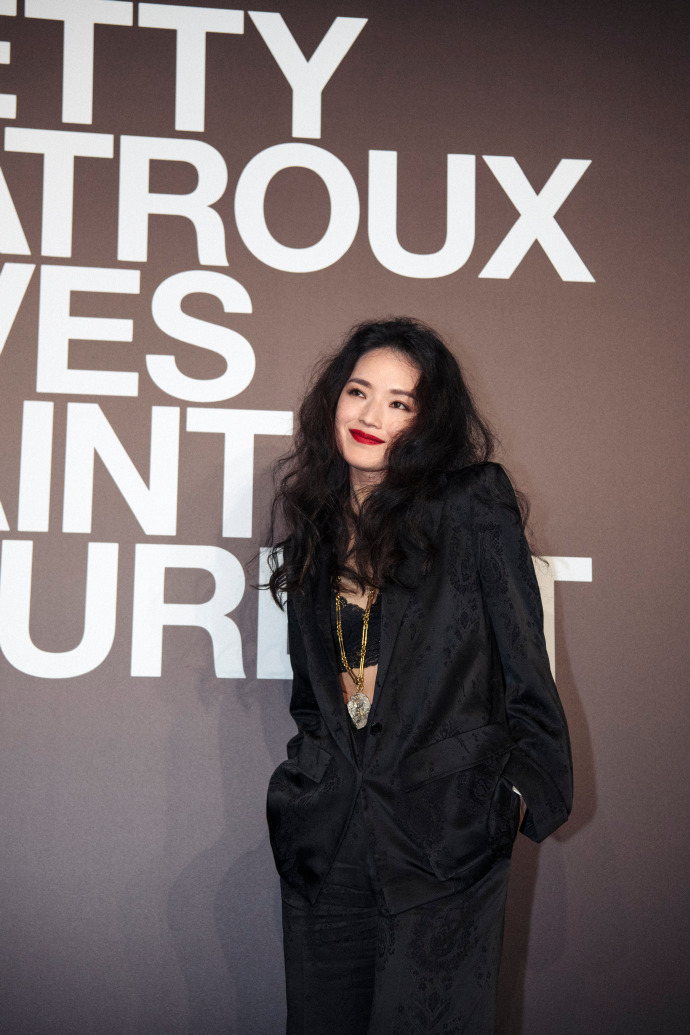 为什么我的嘴巴永远都是臭的,嘴巴越长越丑是怎么回事