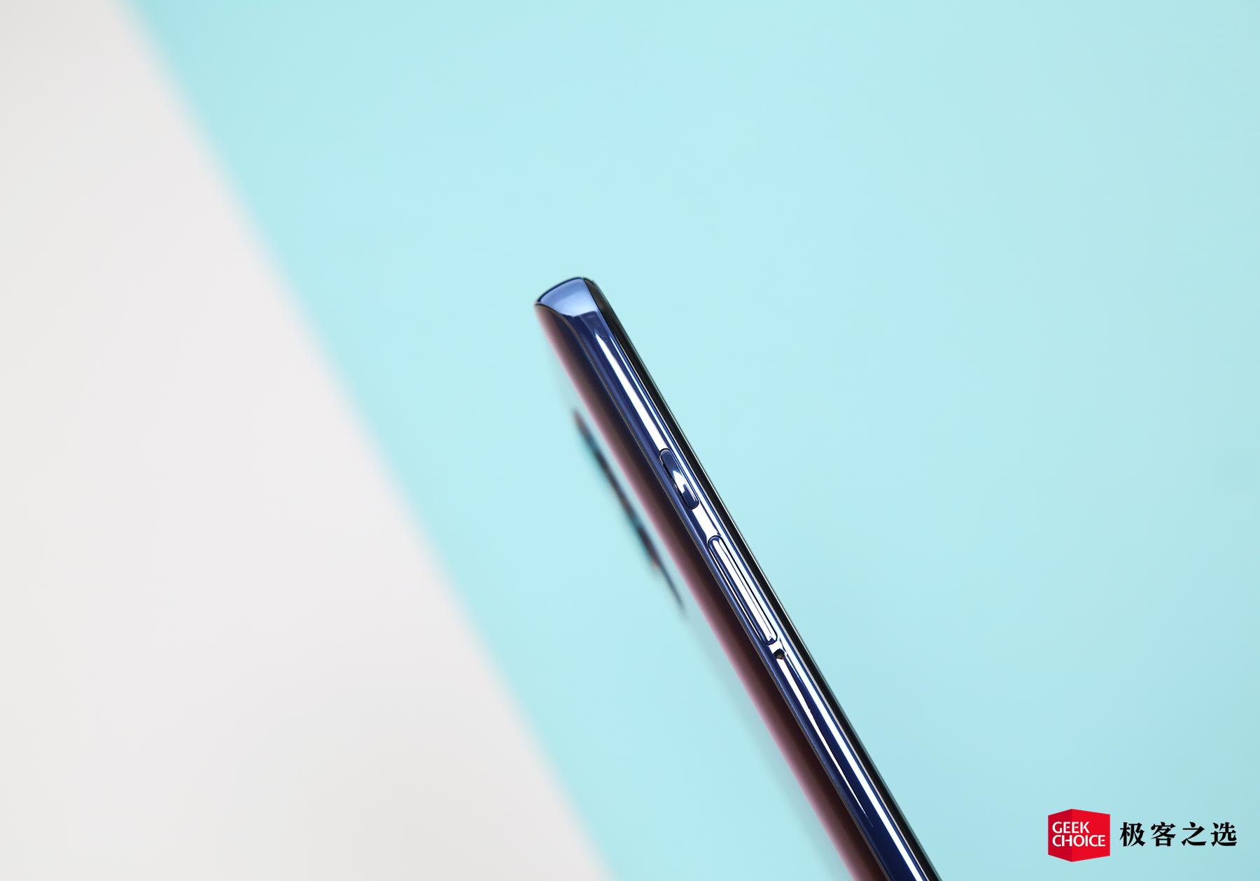 motorolaedges2022,motorolaedges30屏幕评测