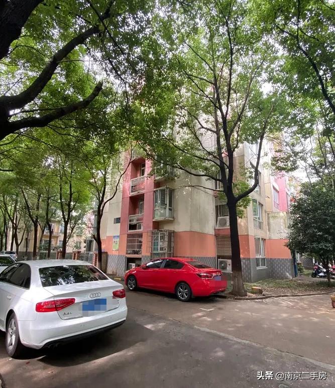 房价不涨反跌？曾经的销冠神盘，如今环境一言难尽，令人唏嘘