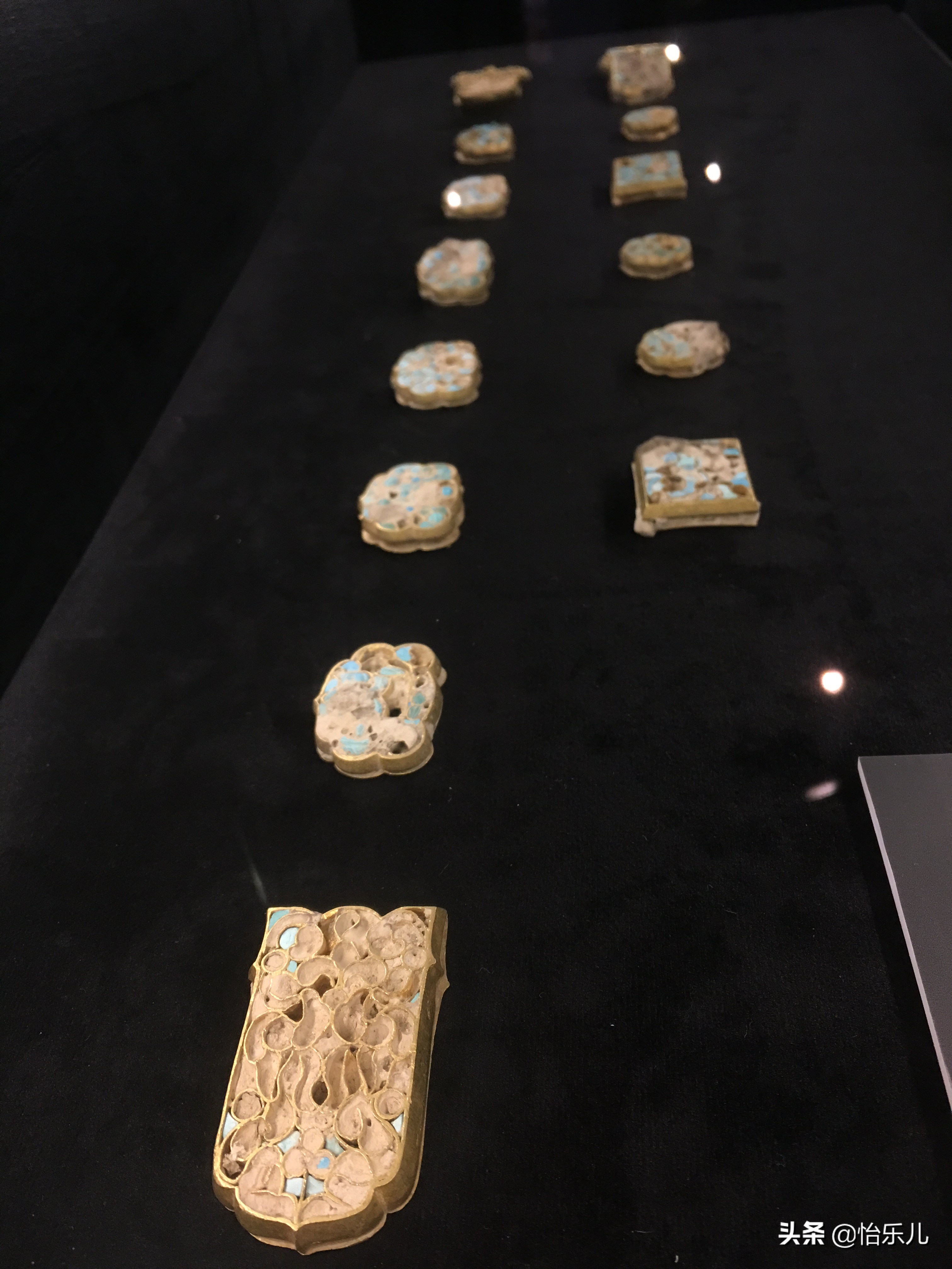 九层妖塔真实发掘,现实九层妖塔出土金象