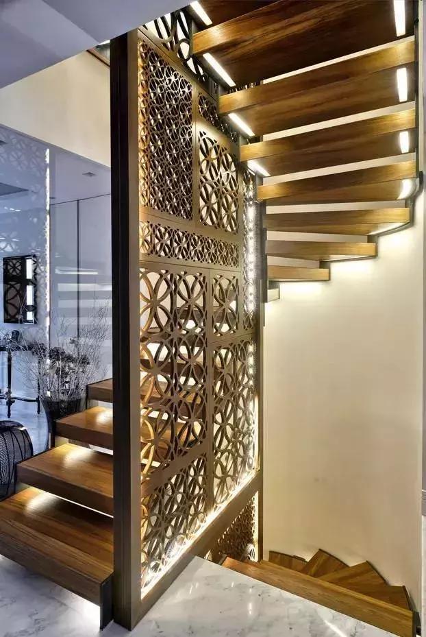 楼梯贴什么好看又省钱,楼梯贴什么样的最经济便宜