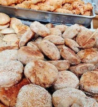 老北京地道的烧饼哪里最好吃,老北京的烧饼到底有多神奇