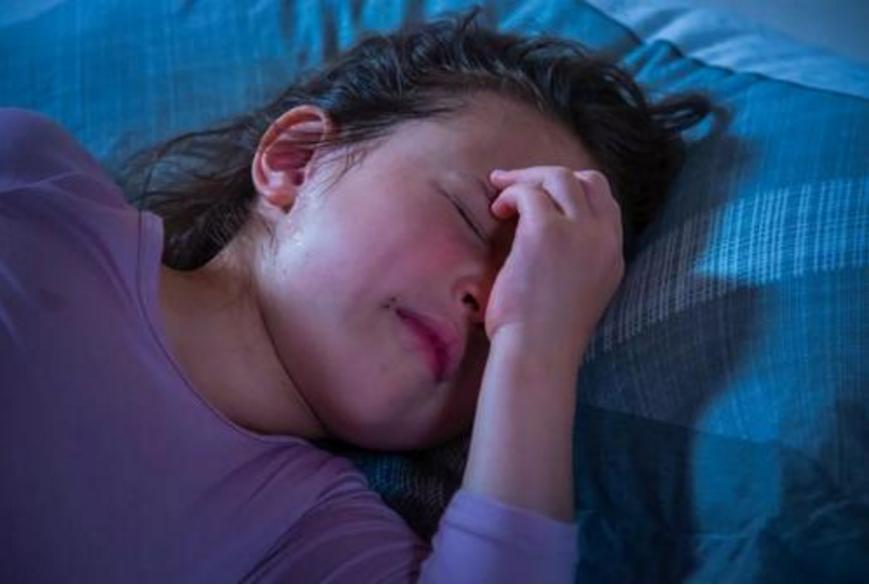 夏天孩子爱出汗怎么调理最有效,孩子一到夏天就出汗是怎么回事