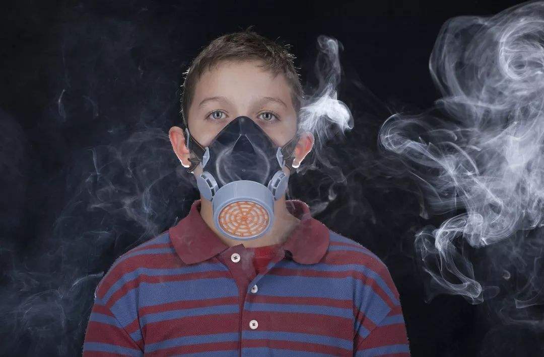 吸二手烟会影响戒烟吗,戒烟不想让孩子闻二手烟