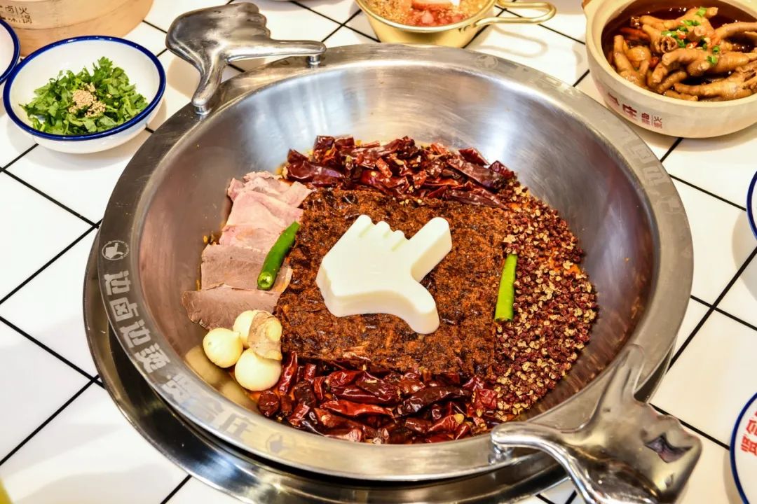 贤合庄卤味火锅团购优惠万象城店,贤合庄开业活动58折