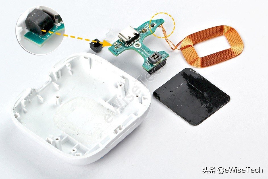 据说有OPPOW51耳机有三个麦克风，它们都是干嘛用的？