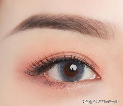 梨形脸万能化妆公式,适合任何脸型的化妆教程