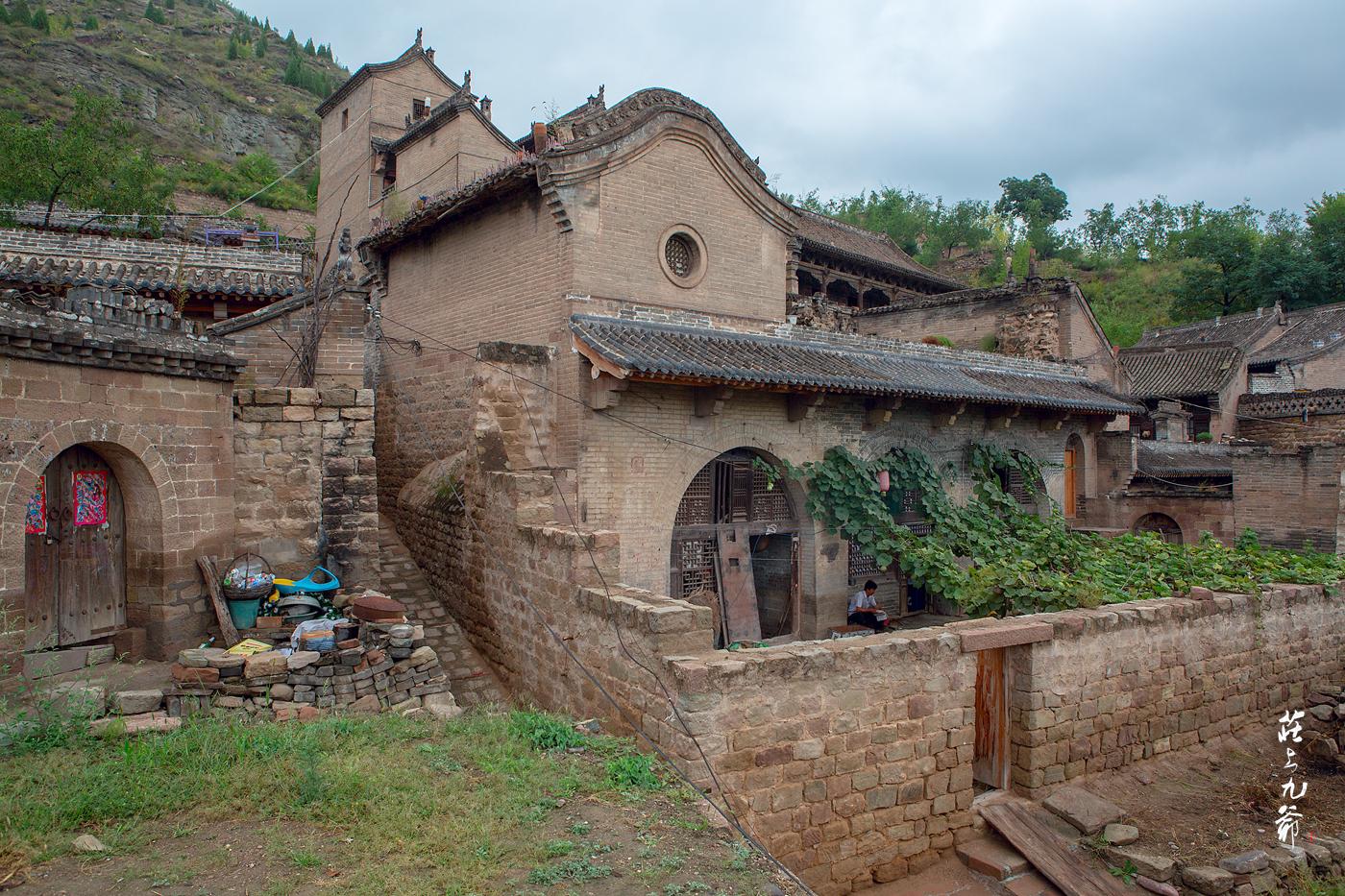 黄河上寂寥的碛口号大船留住了曾经的盛世繁华