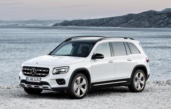 全新一代e汽车,宝马x12.0t和奥迪q32.0t哪个好