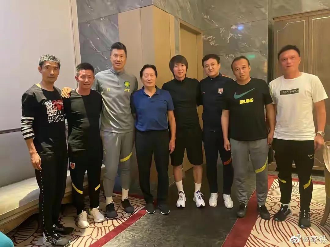 武汉卓尔国足,聊一聊足球世界