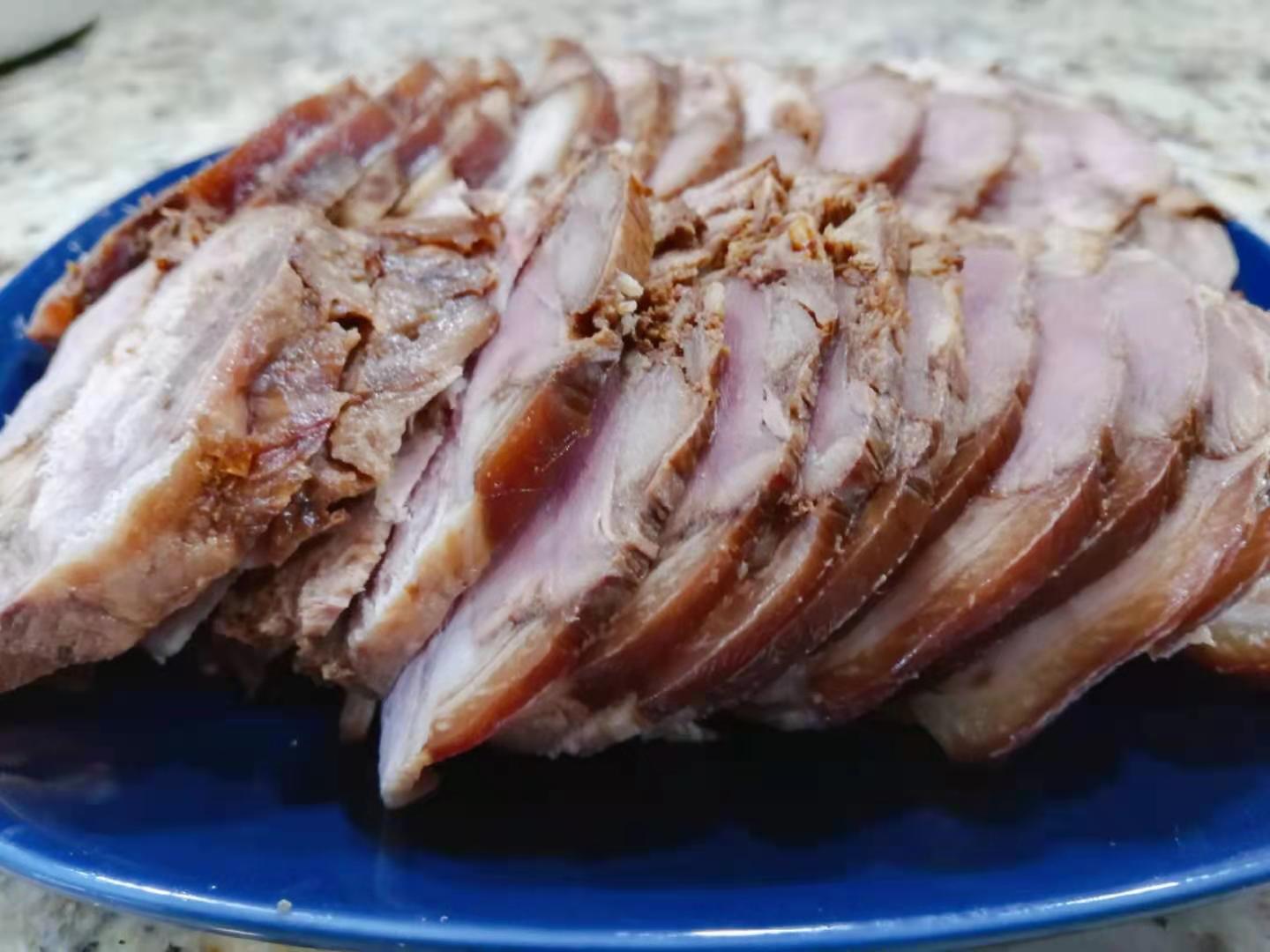 30年大厨教你酱肘子的正宗做法,大姐教你正宗酱肘子的做法