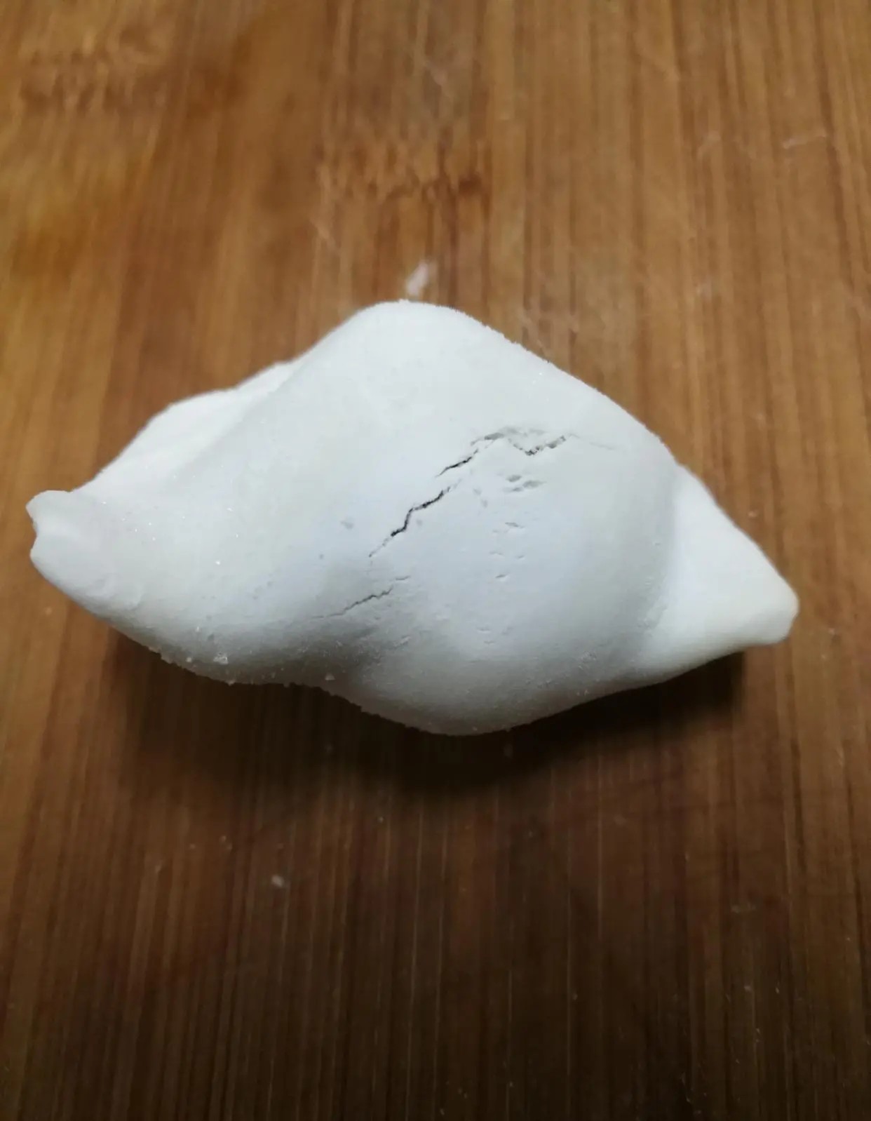 冷冻饺子为什么煮白了,饺子冻久了裂纹咋办