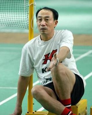 孙海英42岁娶3婚妻子吕丽萍,带继子如亲儿子,今64岁生活很幸福