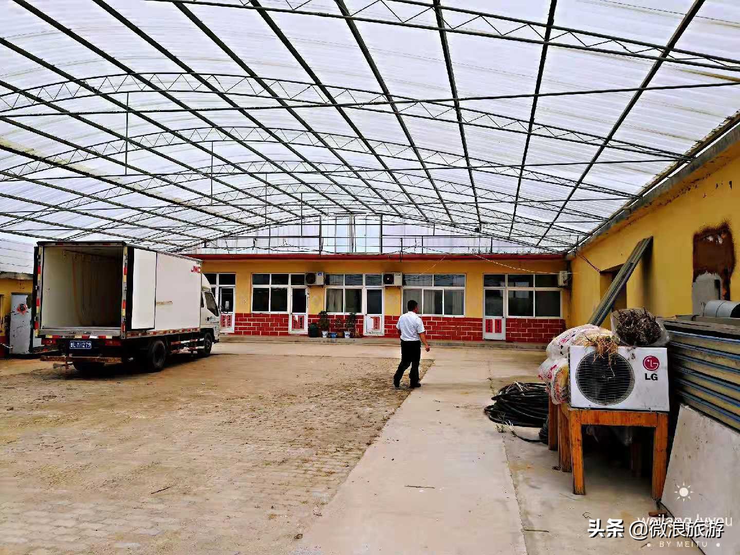 “死螃蟹”上餐桌,被一抢而光,渔家乐老板道出了一个秘诀