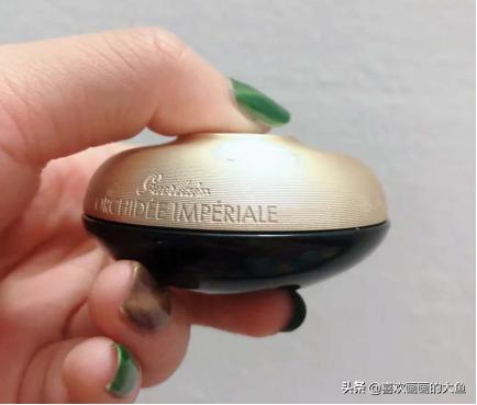 不同阶层“护肤品”,有钱都用娇兰,没钱用薏仁水,你属哪个阶层